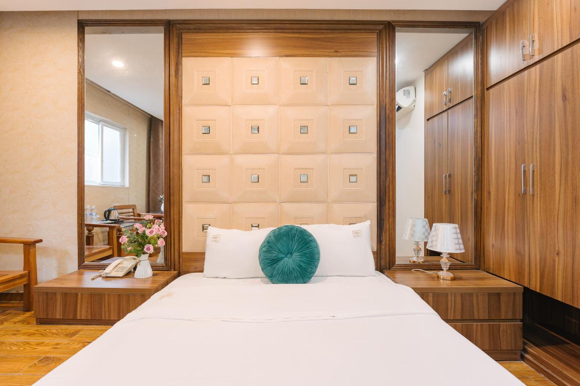 The Ky Moi Hotel And Spa - Ha Noi Center- Near Vincom Ba Trieu Hanoi Exterior foto
