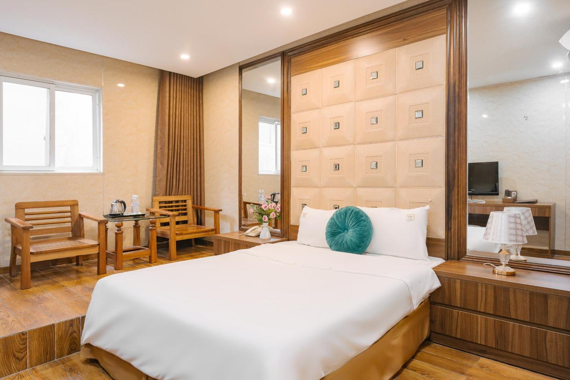 The Ky Moi Hotel And Spa - Ha Noi Center- Near Vincom Ba Trieu Hanoi Exterior foto